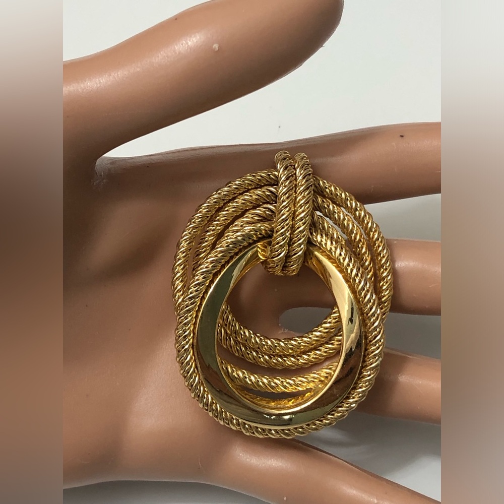 Henkel & Grosse Germany Pendant in Gold tone for Necklace